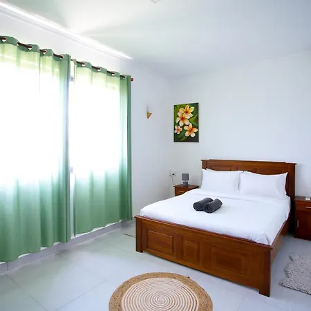 4 King Size Bed Villa With Pool & Bbq Grand-Baie Exterior photo